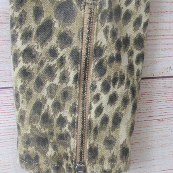 J. McLaughlin Baxter Pants in Camel - Picture 7 of 13